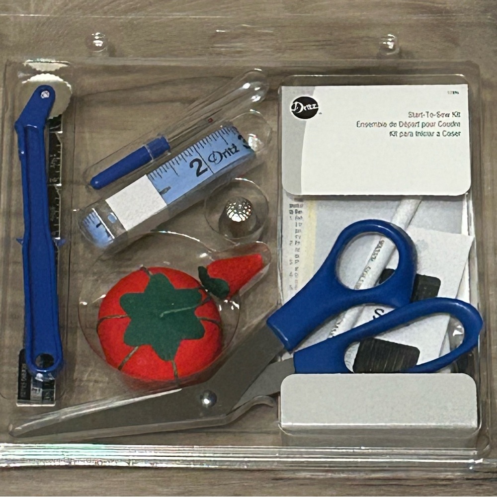 Dritz Start-To-Sew Kit with Blue Scissors
